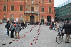 25 novembre 2012 in piazza a imola