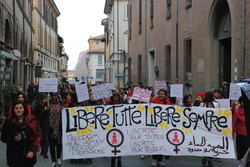 Corteo femminista One Billion Rising - 13 febbraio 2016 Imola
